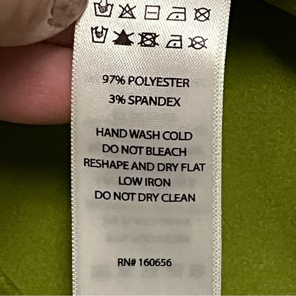 NWOT Rachel Zoe Green Satin Button Down Blouse Notched Collar, Women’s Size S - Picture 3 of 5